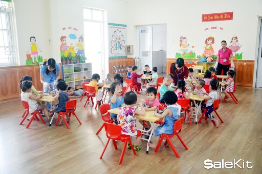 mở lớp trông trẻ tại nhà