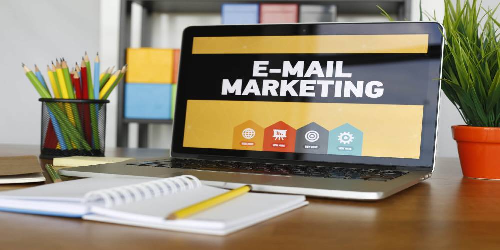 tầm quan trọng của email trong việc chăm sóc khách hàng 