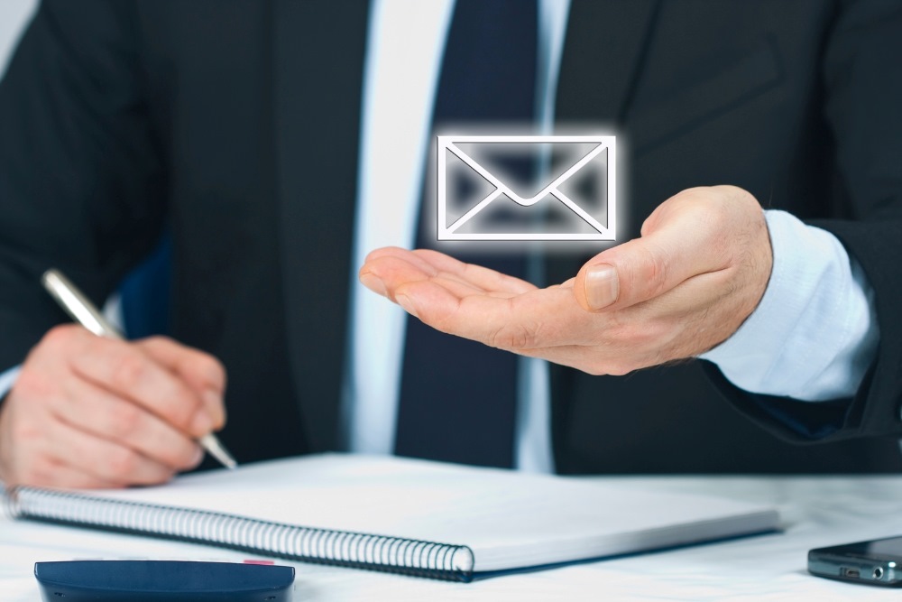 Thu thập dữ liệu email khách hàng là công việc quan trọng 